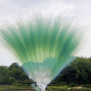 Дневной веерный салют СУ0305012 Лапша,Green smoke mine 50 залпов, 1,2